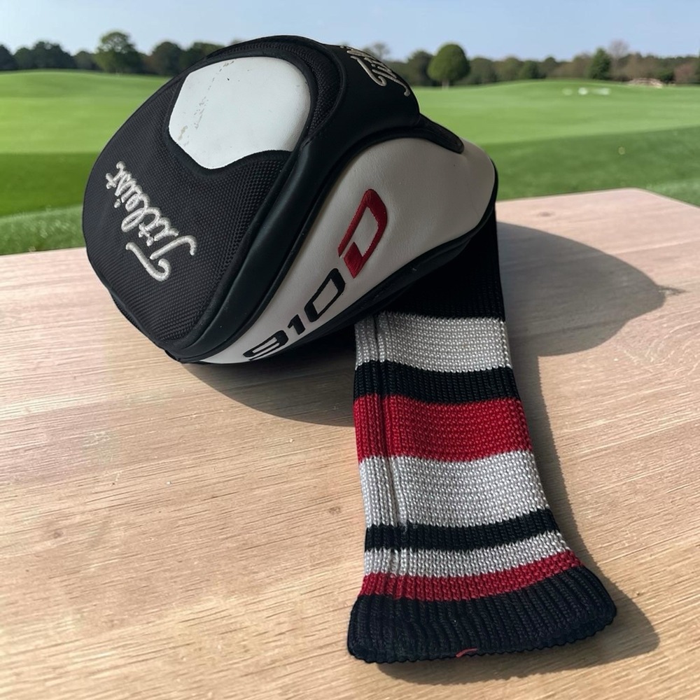 Titleist 910D Driver Headcover Golf Club Head Cover White Black Red Sock